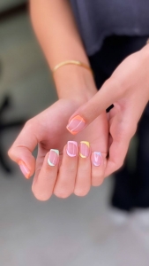 ژلیش و کاشت ناخن